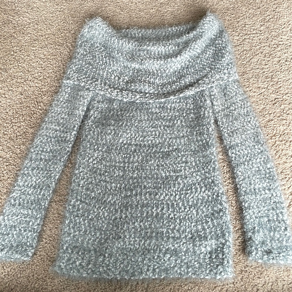 Women’s Grey Sweater